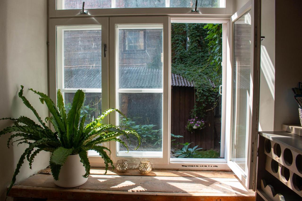 Bohemian Hideout, Old Town, Tartu Home Exteriér fotografie